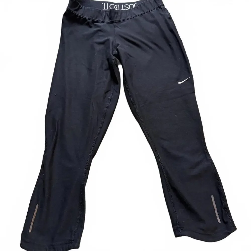 NIKE Dry Fit Capris Black Leggings Womens SZ M. Running, workout, Athleisure‎